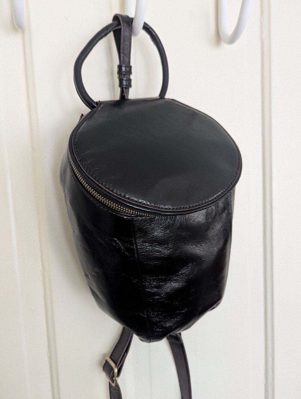 Hobo Sheila Sling "Backpack" in Black